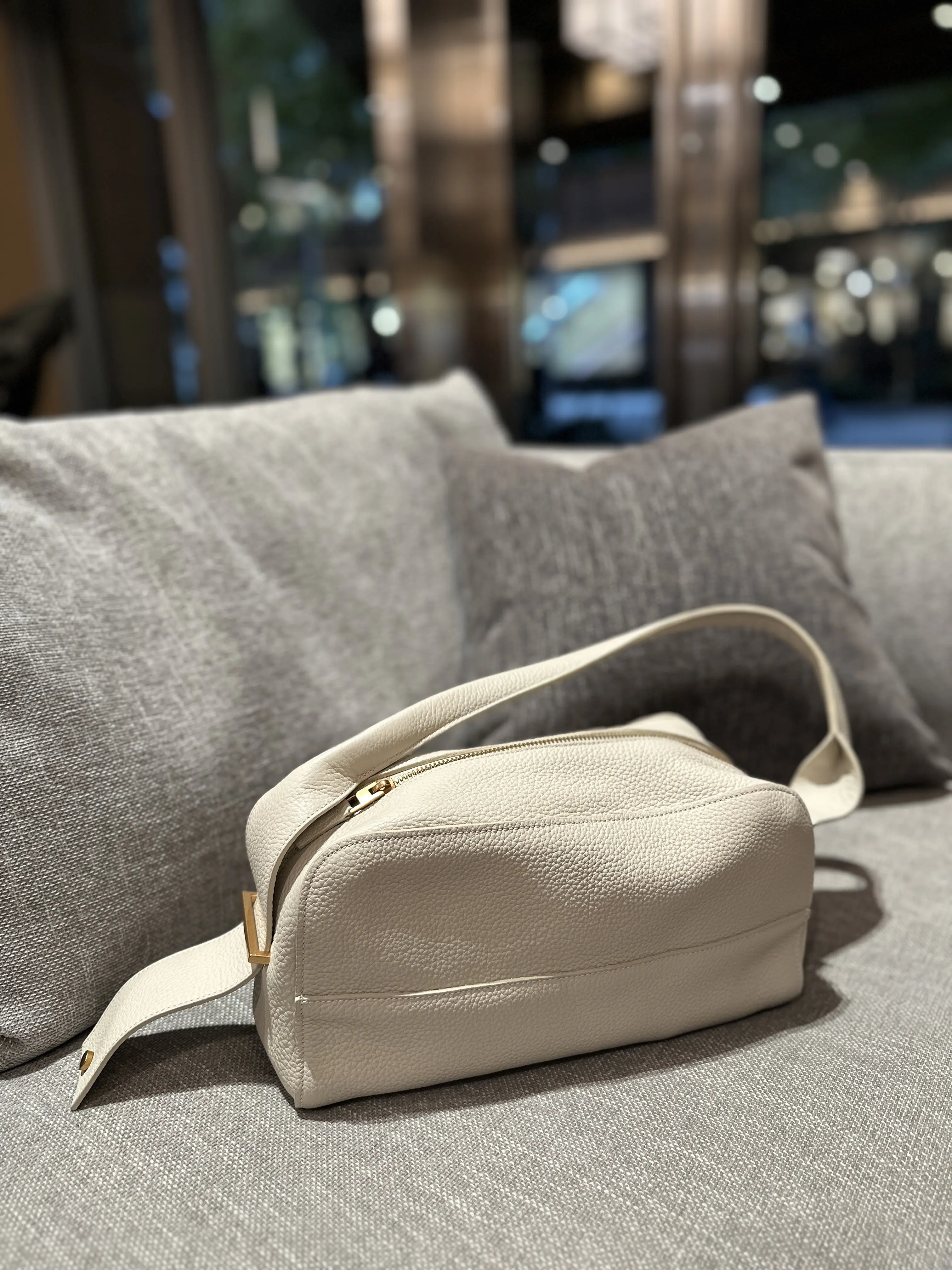 ZARAを効かせたコーディネートで赤坂ランチ_1_10