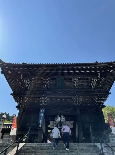 ZARAの透け感のあるブラウスで、奈良・長谷寺へ_1_1-1