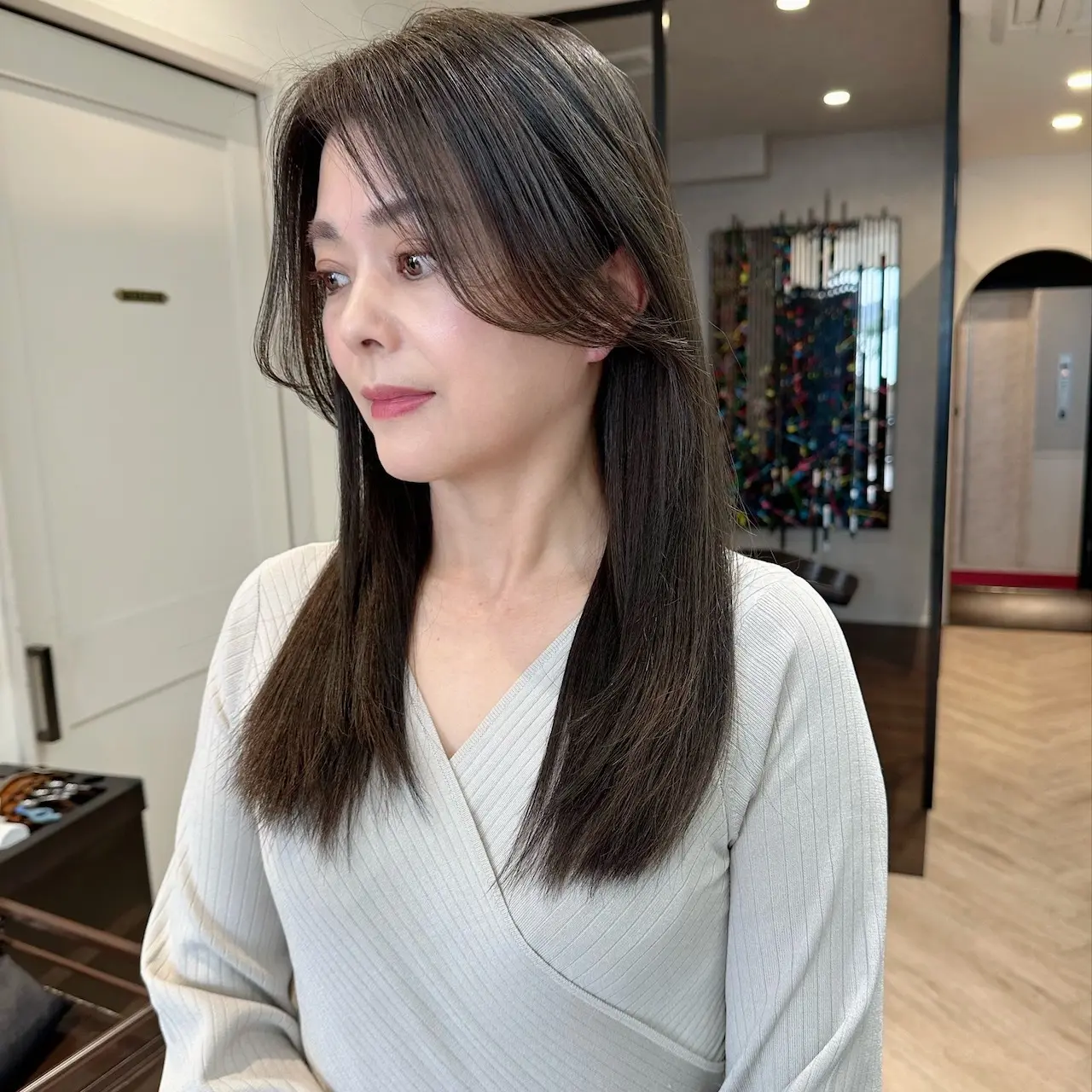 ロングヘアーお女性