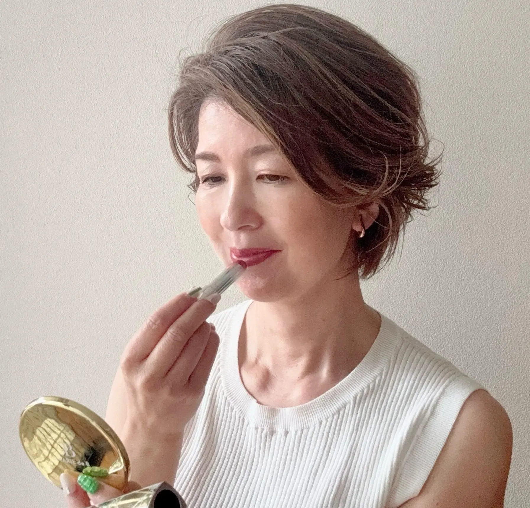 エクラ華組根本有加里さん愛用リップ ディオール アディクト リップスティック 667