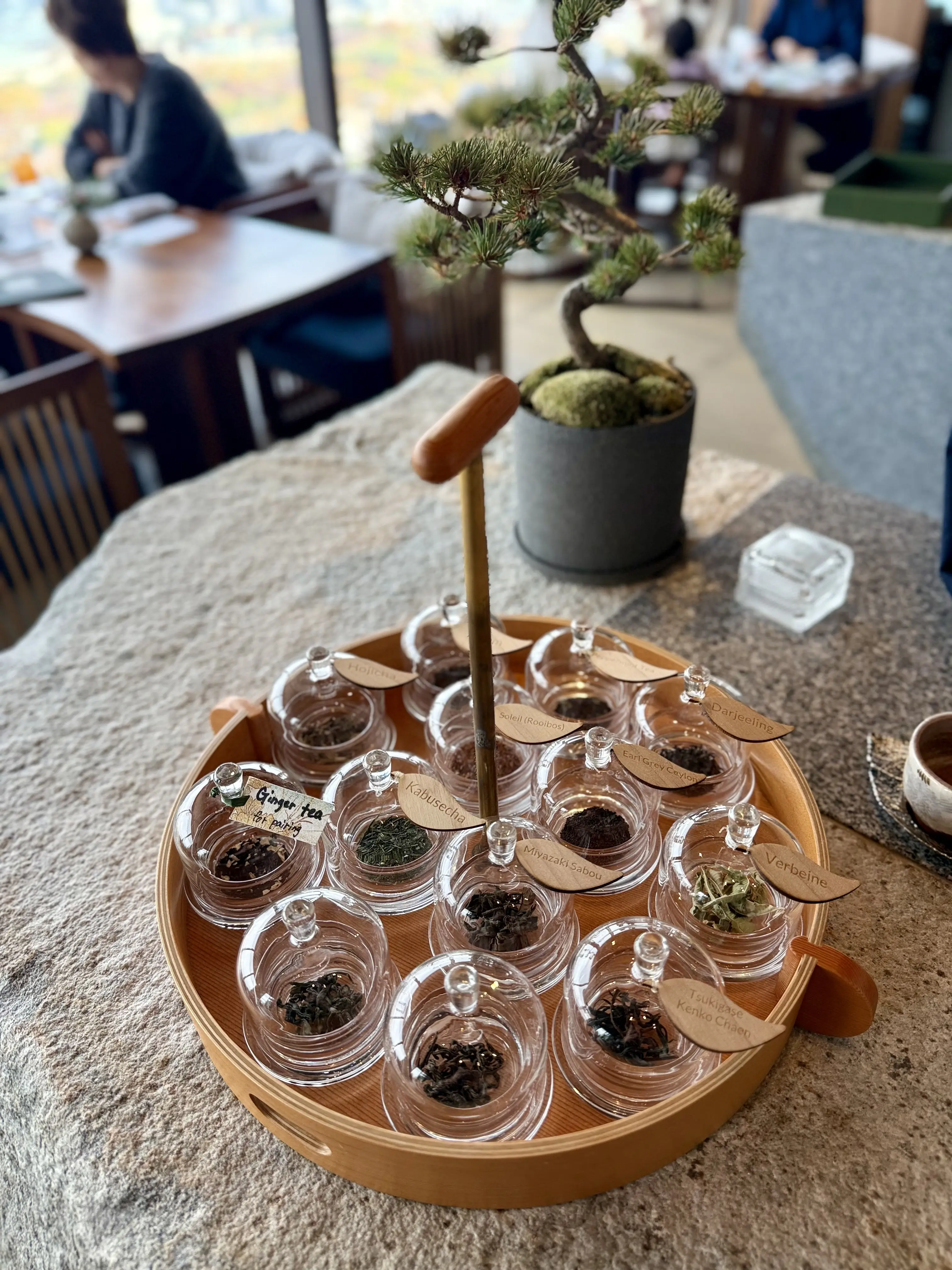 パティーナ大阪「にじり」で楽しむ、贅沢な景色とアフタヌーンティー_1_6