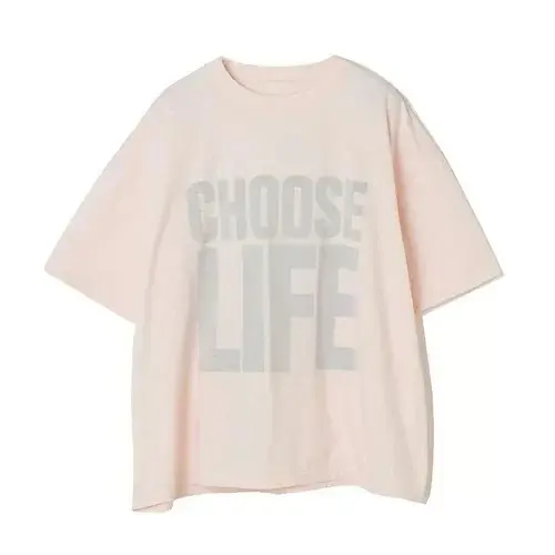 【50代 週末コーデ】上品なピンクTシャツにリュクスな小物使いで華のあるスタイルに＃Jマダムのおしゃれ_1_2