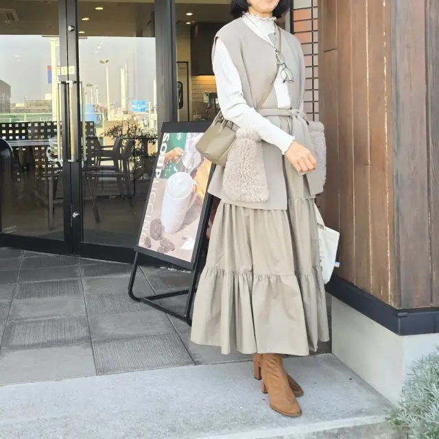 コーディネートで振り返る11月～旅も日常もニュアンスカラーで楽しむ11月の私～_1_18