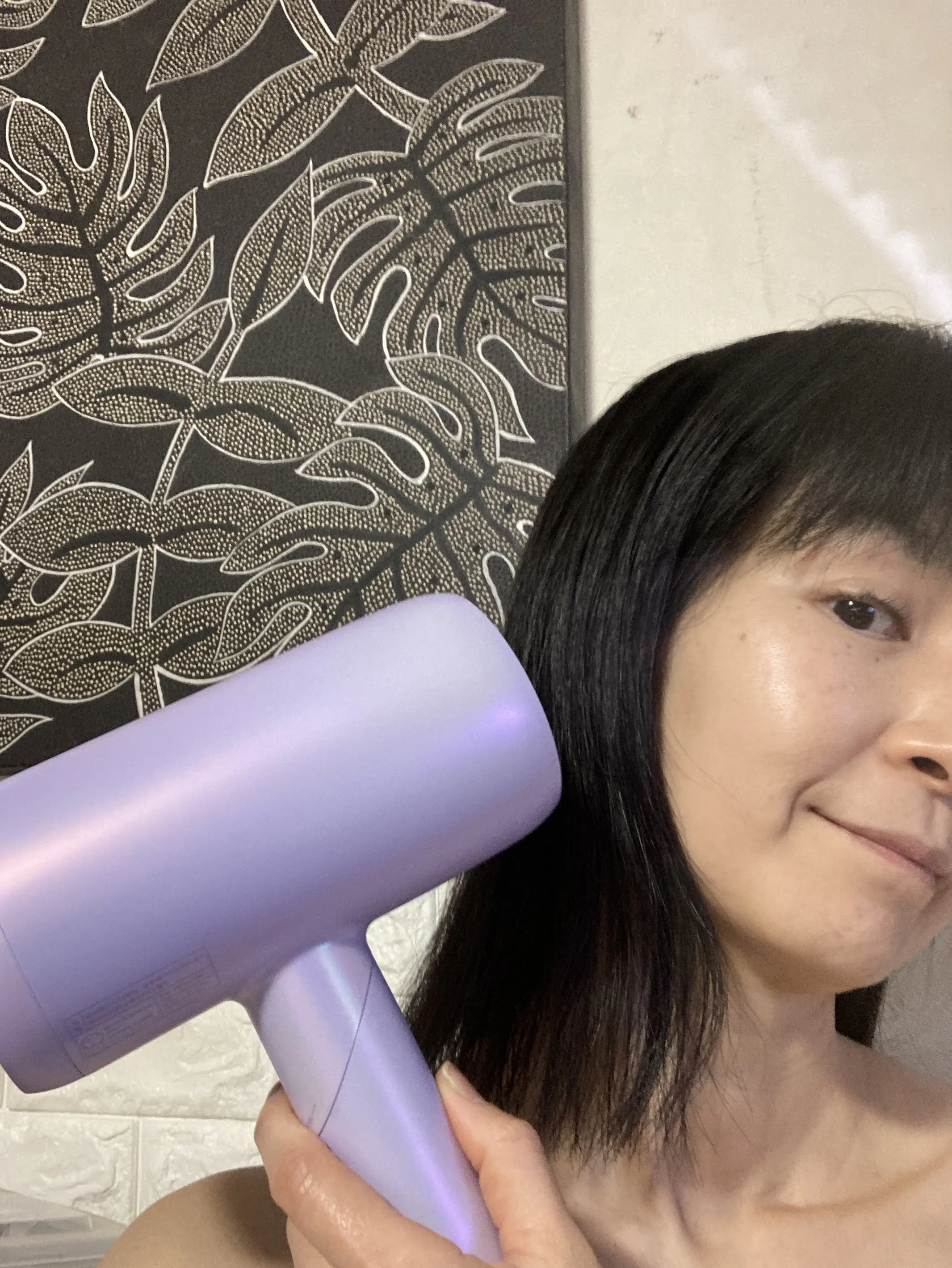 最近のお気に入りは限定色がかわいい【サロニア】のドライヤー_1_3