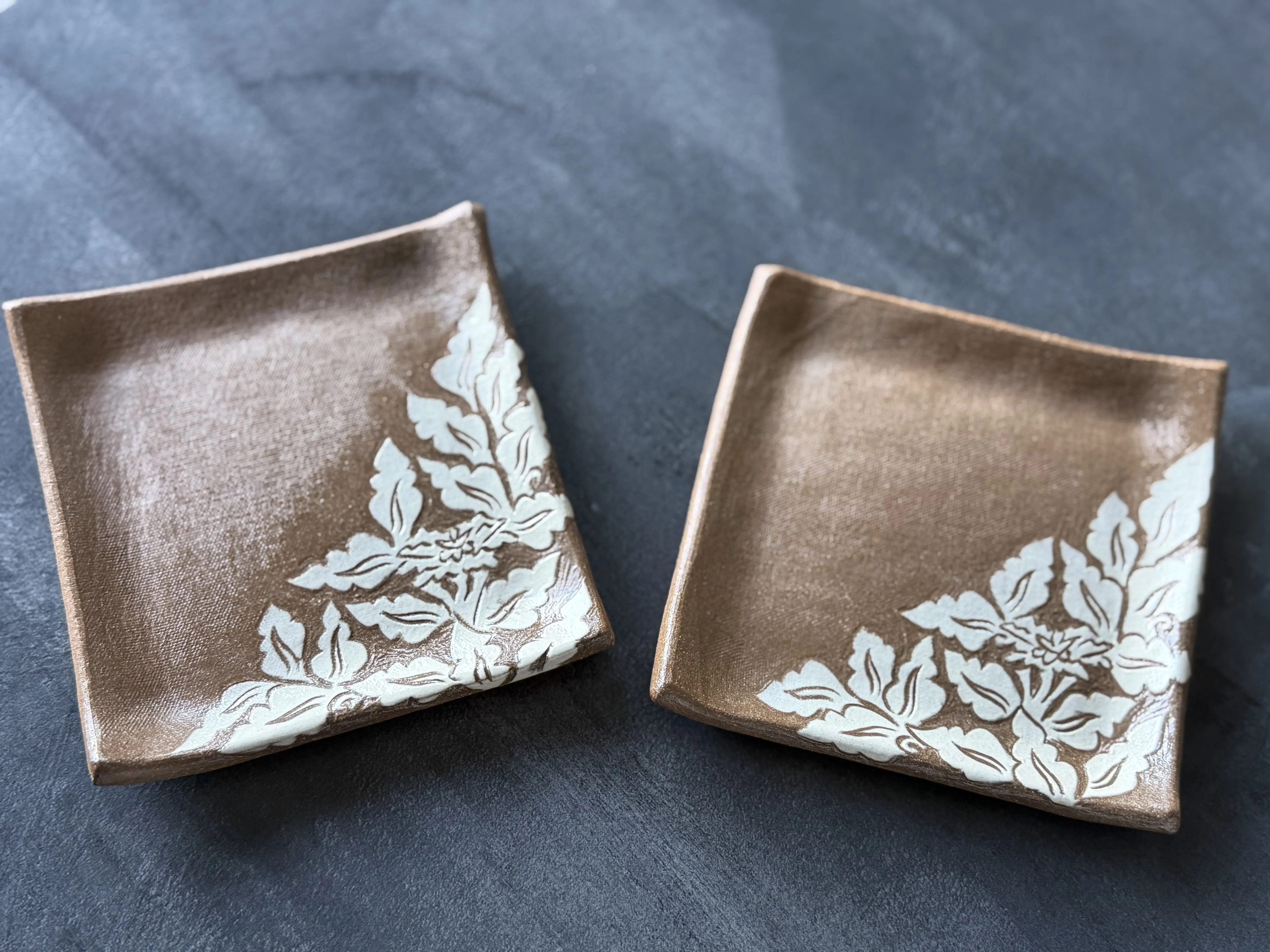 宮古島旅で見つけた「色と歴史」の出会い -金城陶芸_1_3