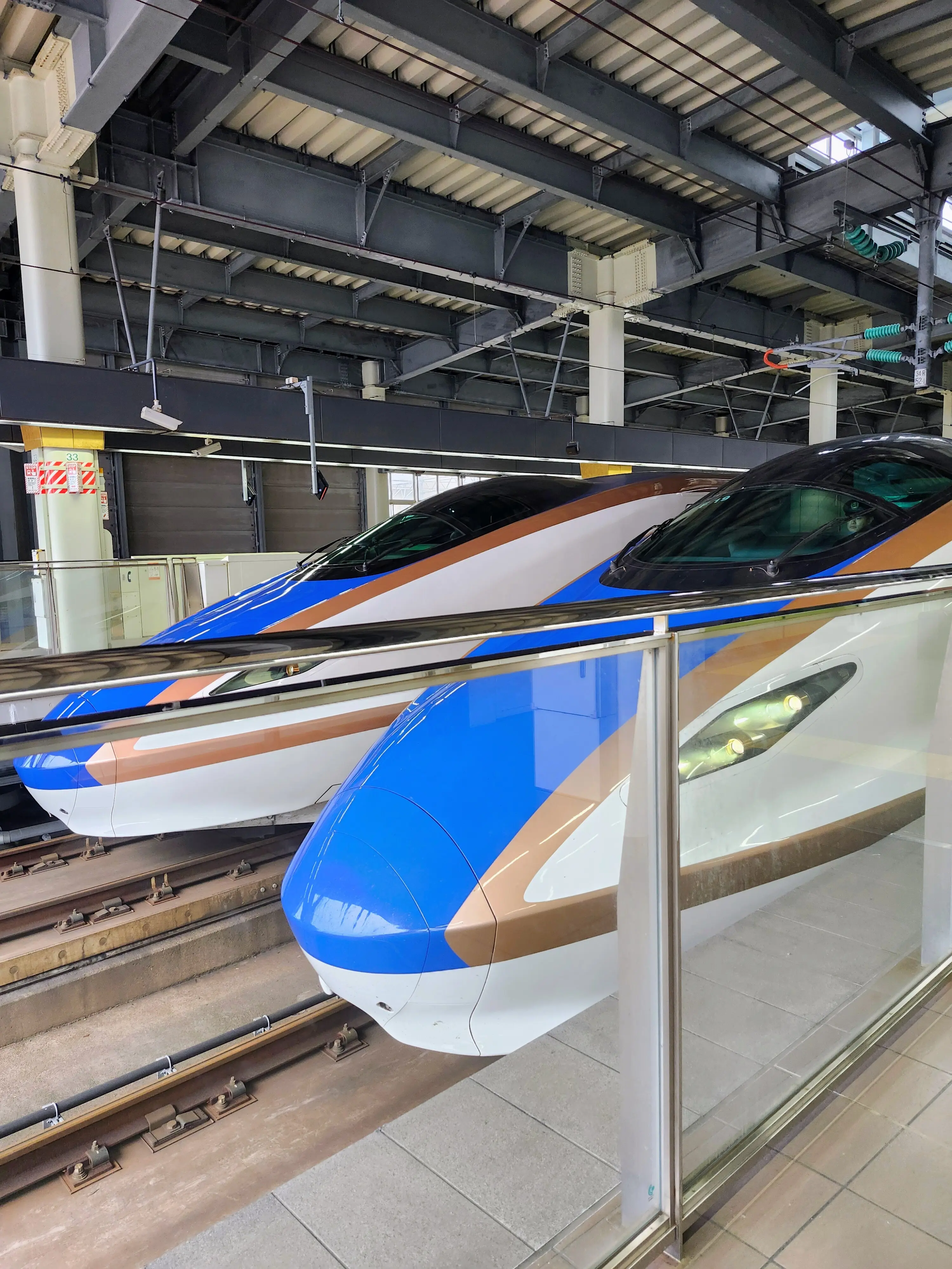 女子旅、金沢、金沢旅行、秋の金沢、40代ファッション、旅コーデ、加賀料理、21世紀美術館、御朱印 神社、金沢カフェ、茶屋街