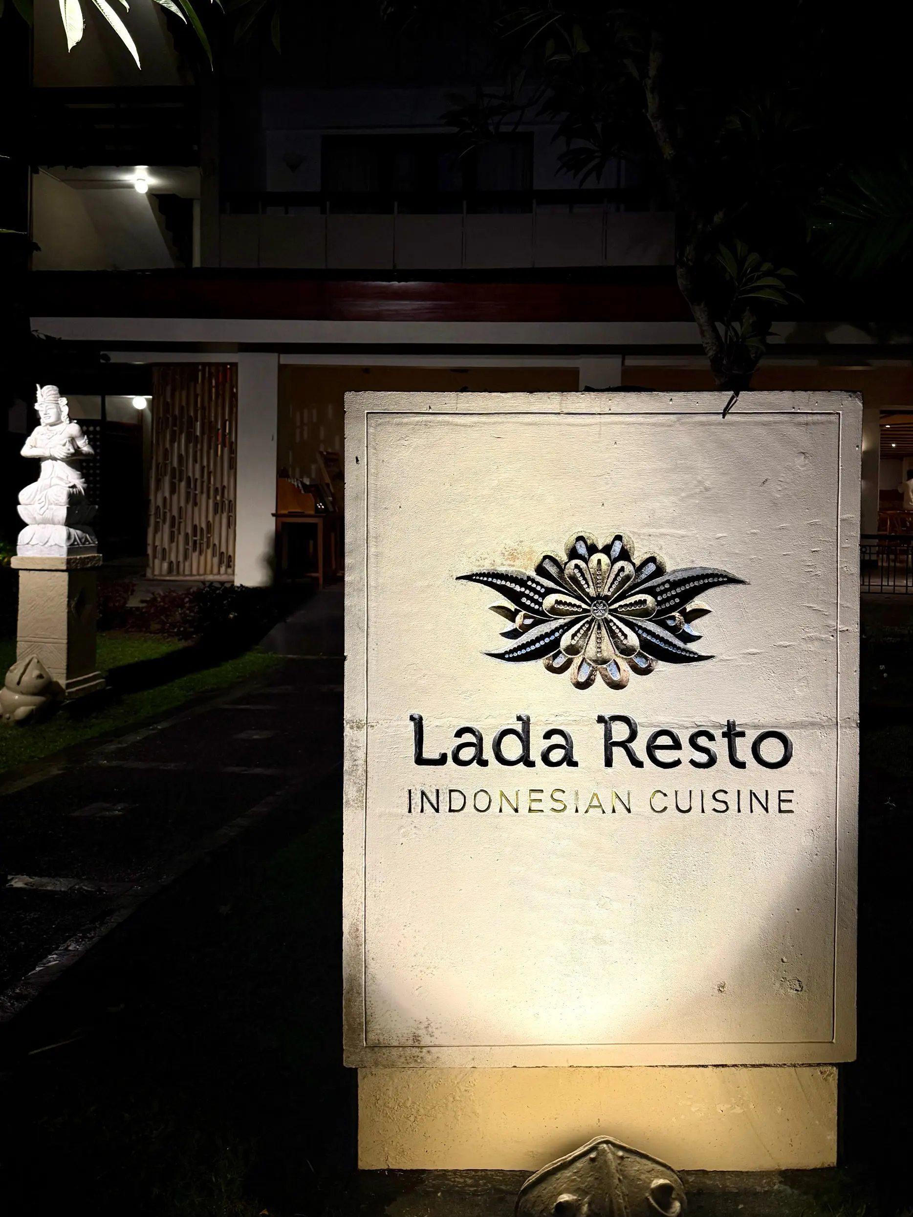 【50代夫婦旅行】 大人がのんびり楽しめるビーチと街があるバリ島サヌール地区_1_67