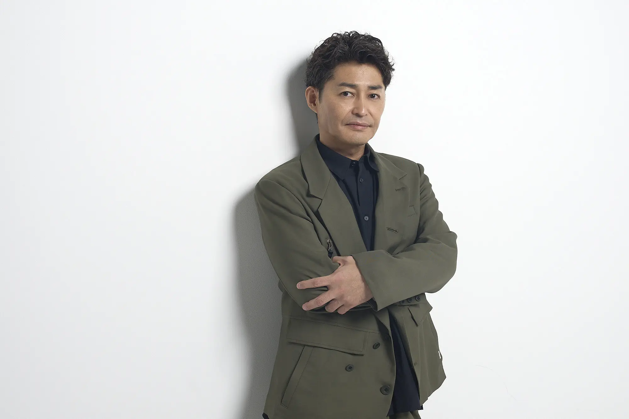【安田顕さんインタビュー】自分自身に対する疑心暗鬼や強い復讐心、そうした思いが”怪物”という心の状態じゃないかと思った_1_2