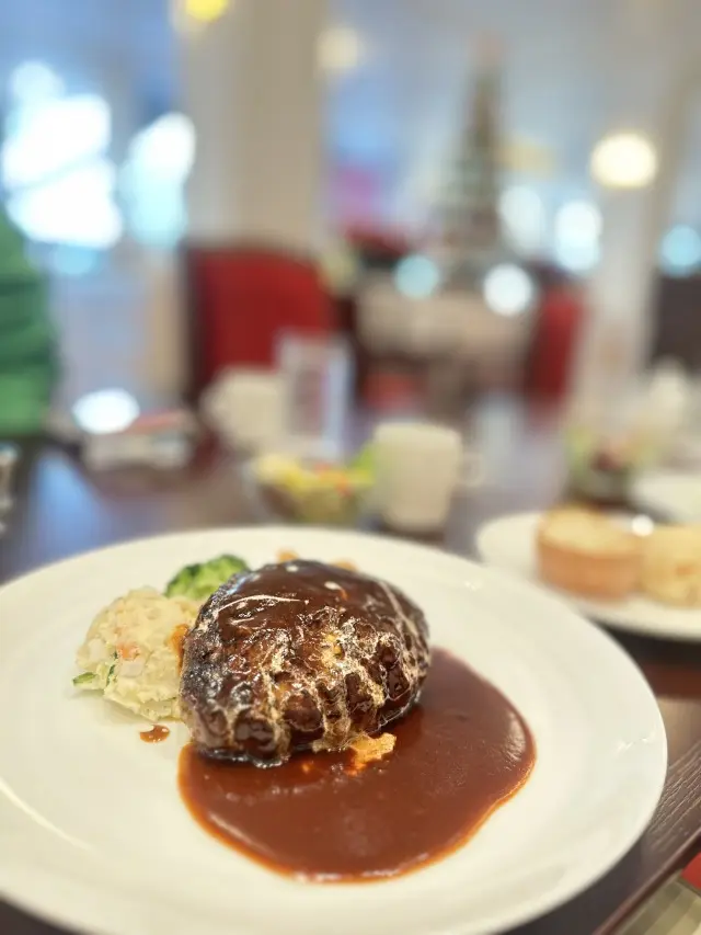 原宿クリスマスランチをブラウン×ホワイトコーデで_1_2