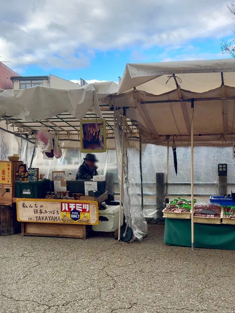 荷物を減らしておしゃれを楽しむ！「2泊3日」旅の着回しコーディネート術_1_10