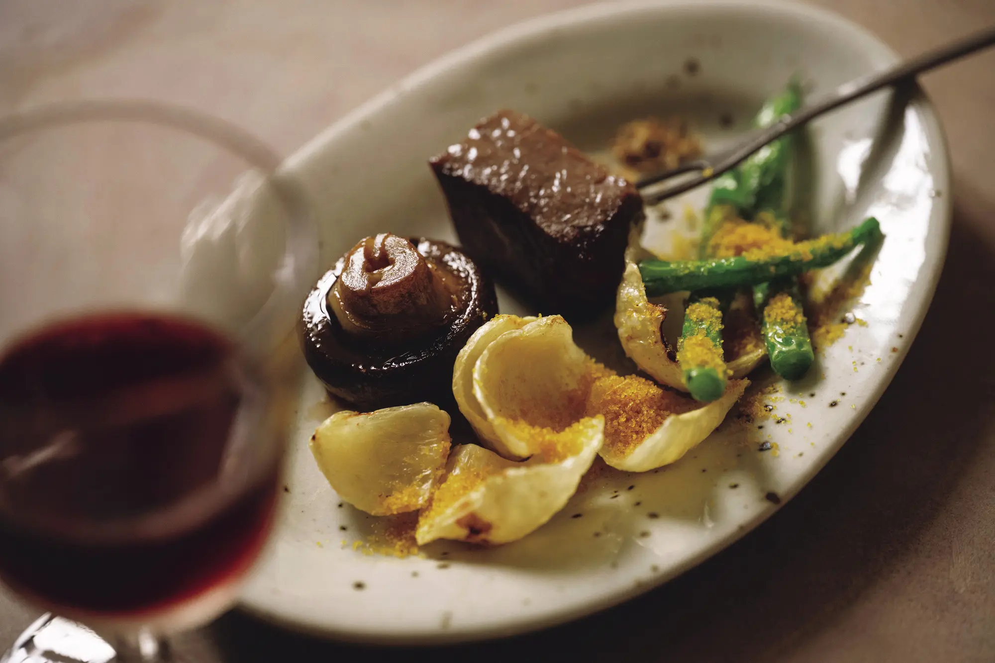 料理家・平野由希子さんが教える「ワインに合う鍋」２選【大人のごちそう鍋】　オイルフォンデュ　味変