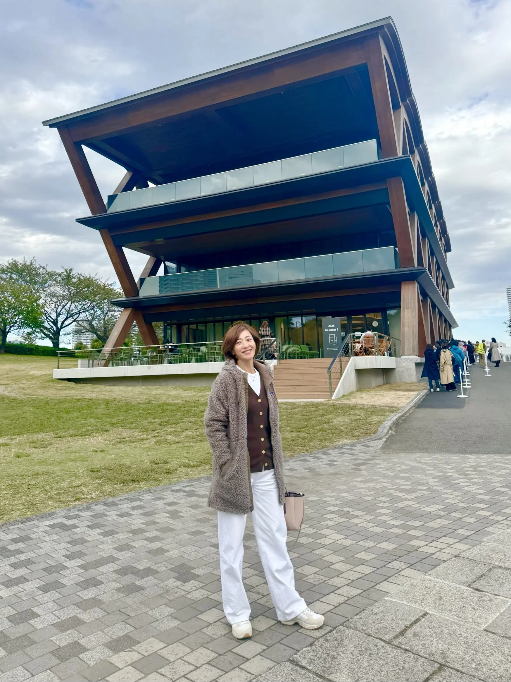 連日行列の新スポット!生ドーナツ「I’m donut?」とベーカリー「dacō」が「横浜ティンバーワーフ」に同時オープン!_1_19