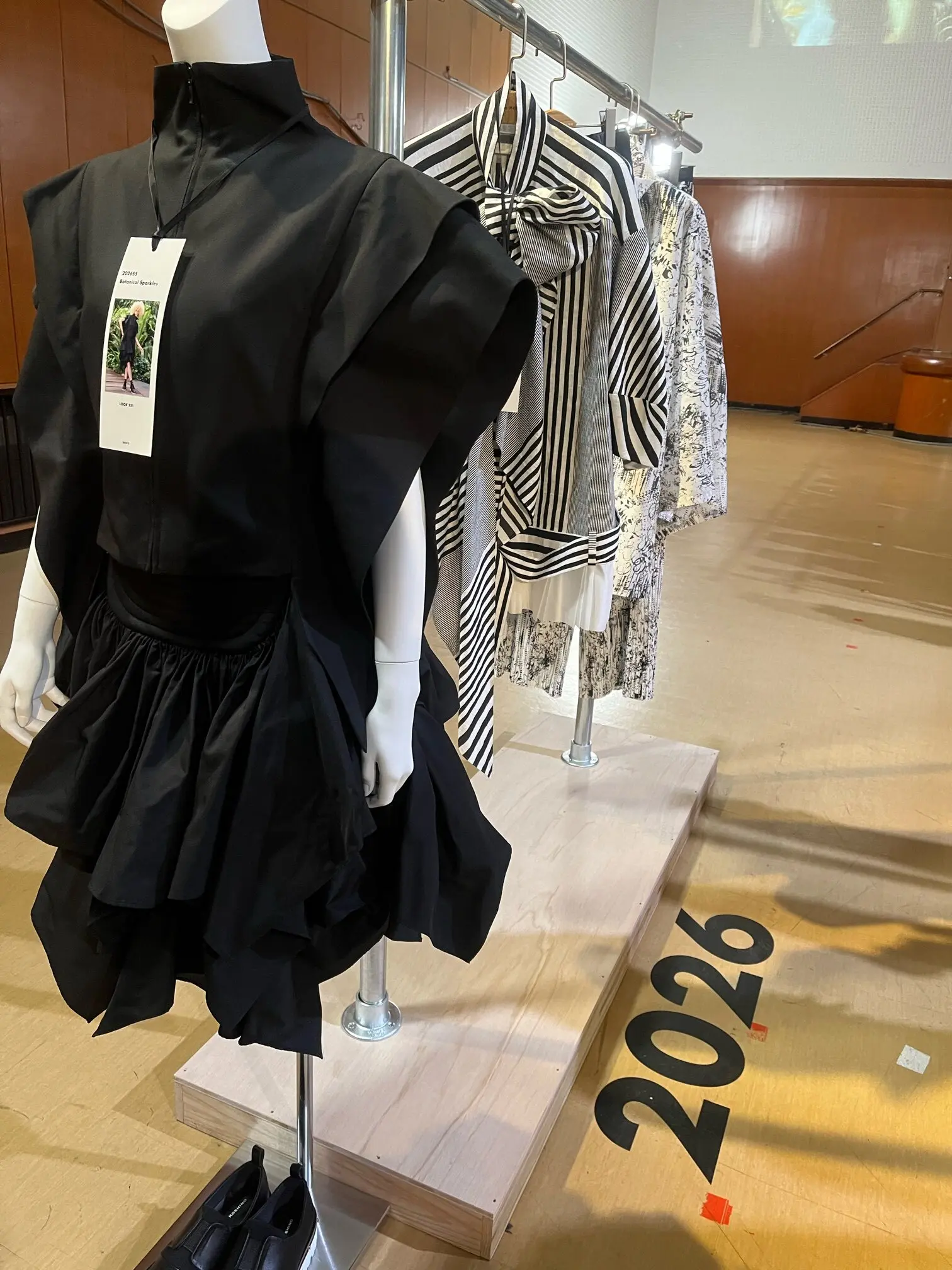 「流行ではなく、思想をまとうという選択。」ーコシノヒロコ・アーカイブ展_1_6-2