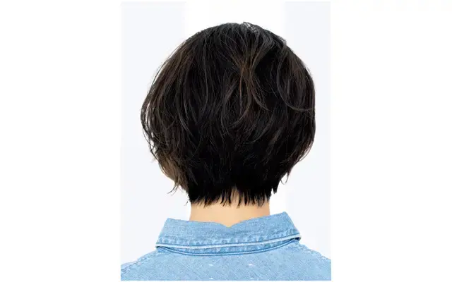 直毛でもボリュームアップ「丸みショート」