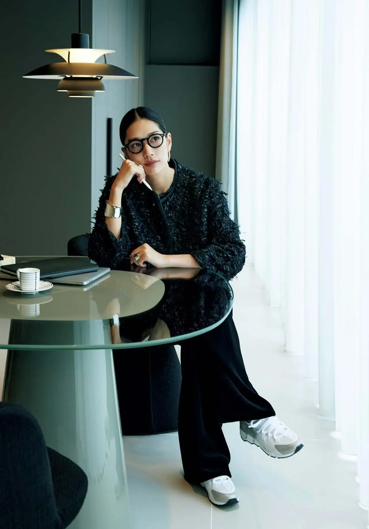 【働く50代に似合う信頼ジャケット10選】タエ アシダ、エブール…おすすめブランドの長く着られる一着はこれ