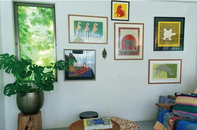 南インド・チェンナイの小さな出版社、タラブックスの絵本のイラストをアートに。額装つきで販売