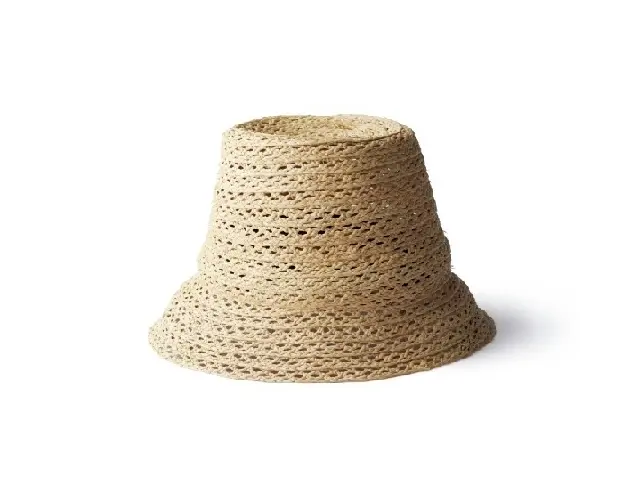 帽子「Raffia Lace High Crown Hat」￥17,600／マリホジャ