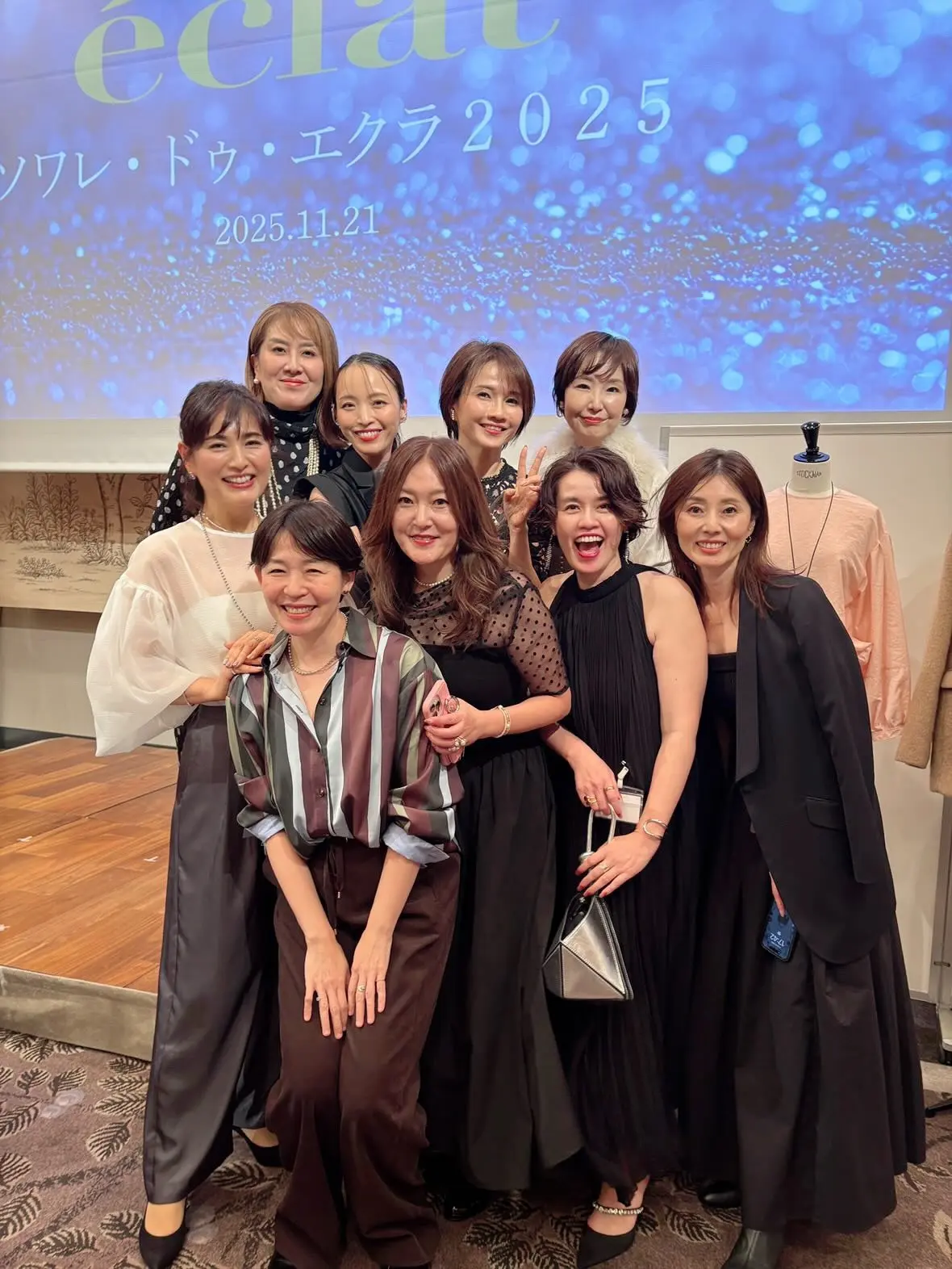 【ソワレ・ド・エクラ】華やかな夜に 大人のパーティーコーデ_1_3