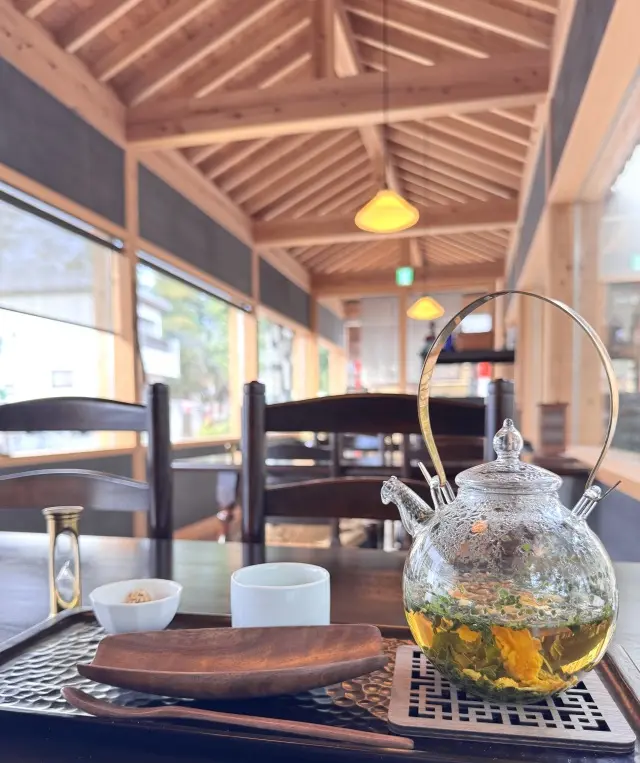 【大人の贅沢時間】見つけた理想空間でゆったりおひとりさまティータイム_1_15