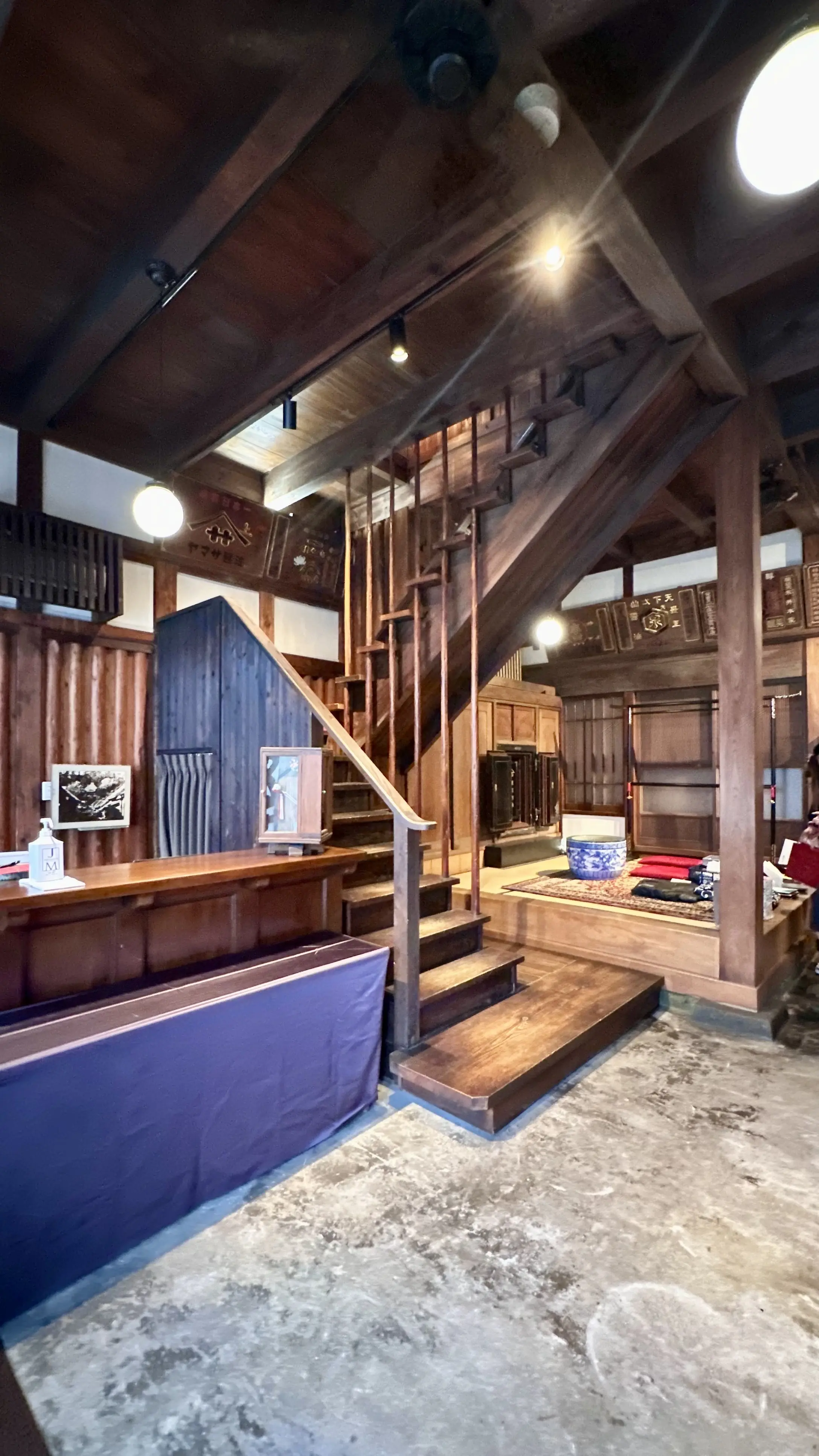 鎌倉・萬屋本店のアフターヌーンティーへ_1_2