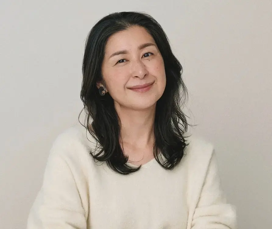 松ヶ崎由紀子さん（エクラ 華組）の美眉メソッド　メイク前の写真