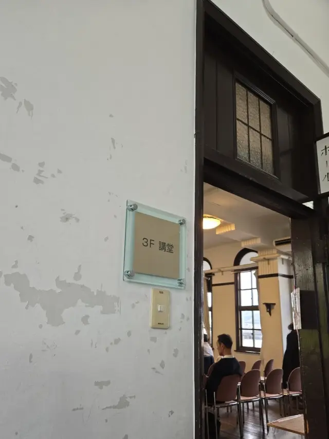 秋の京都ひとり旅・後篇  〜レトロな建物に響くアコースティックギターと歌声の暖かな余韻～_1_9