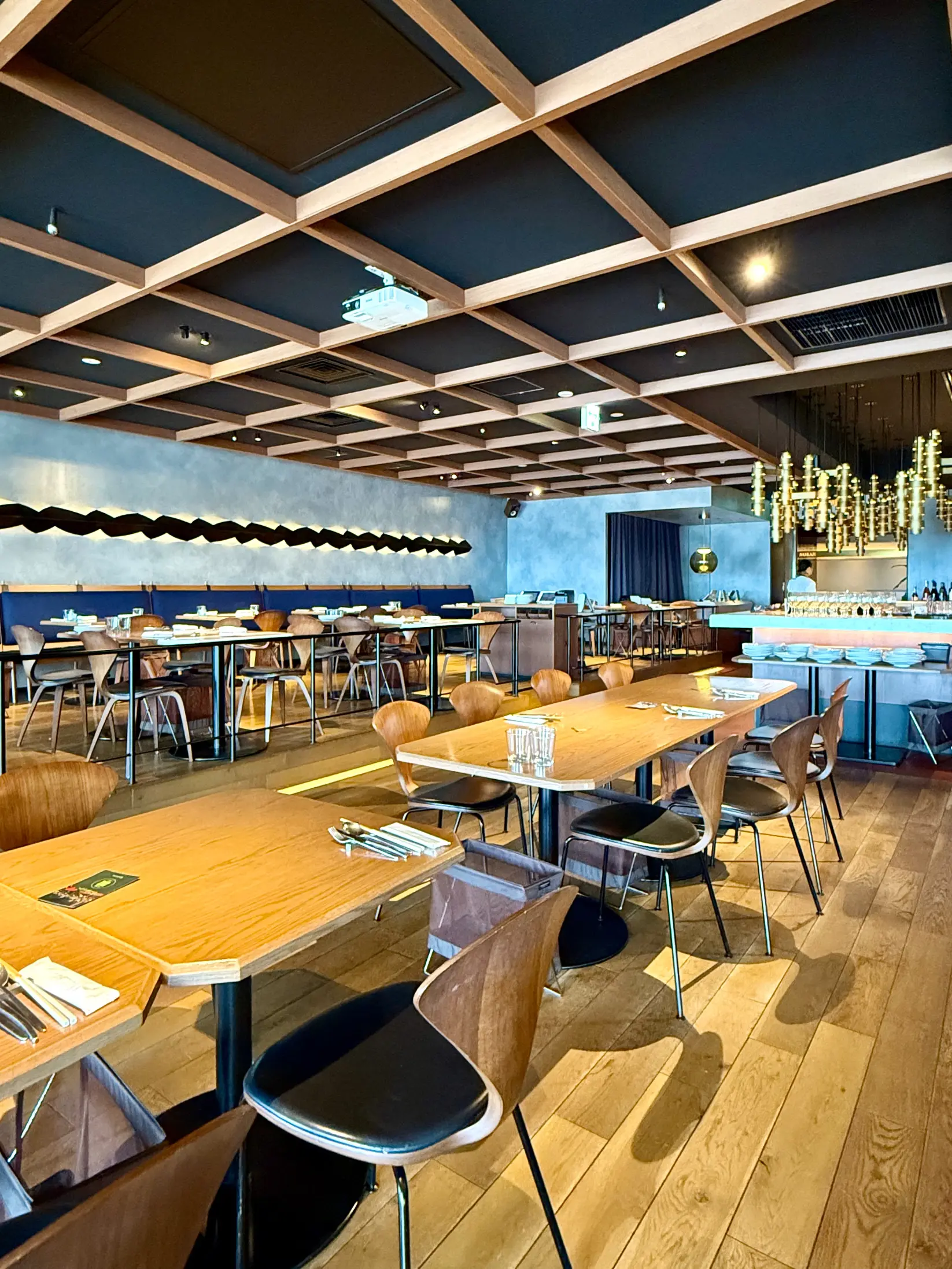 【秋のお出かけ】品よくきちんと見えするジャケットを羽織ってランチへ_1_6