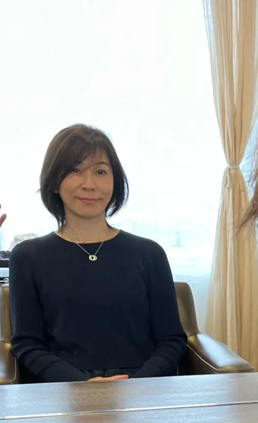 ミディアムヘア。ひし形 レイヤーボブ ミディアムボブ 丸みボブ eclat eclat6月号 美髪プロジェクト 「美髪パーフェクトBOOK」marr中目黒 アラフィフ髪型 長めショート
