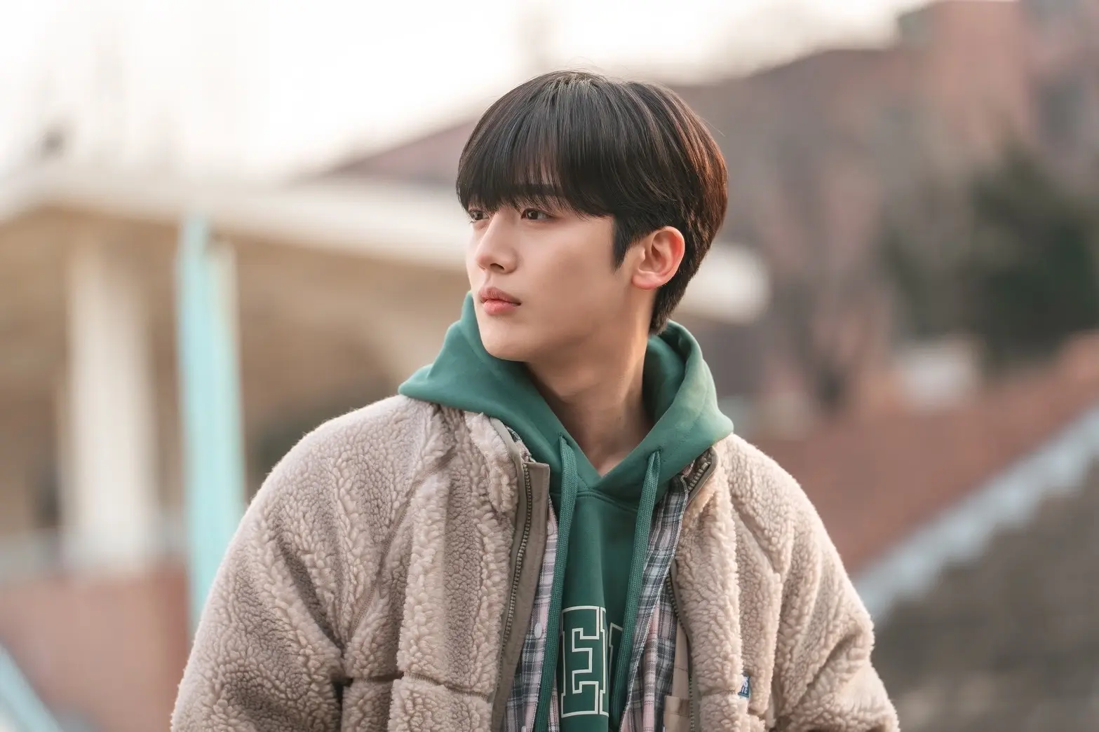 韓国ドラマ　キム・ヨハン　アマゾンプライム　PrimeVideo　第4次恋愛革命 〜出会いはエラー：恋はアップデート～　劇中画像　