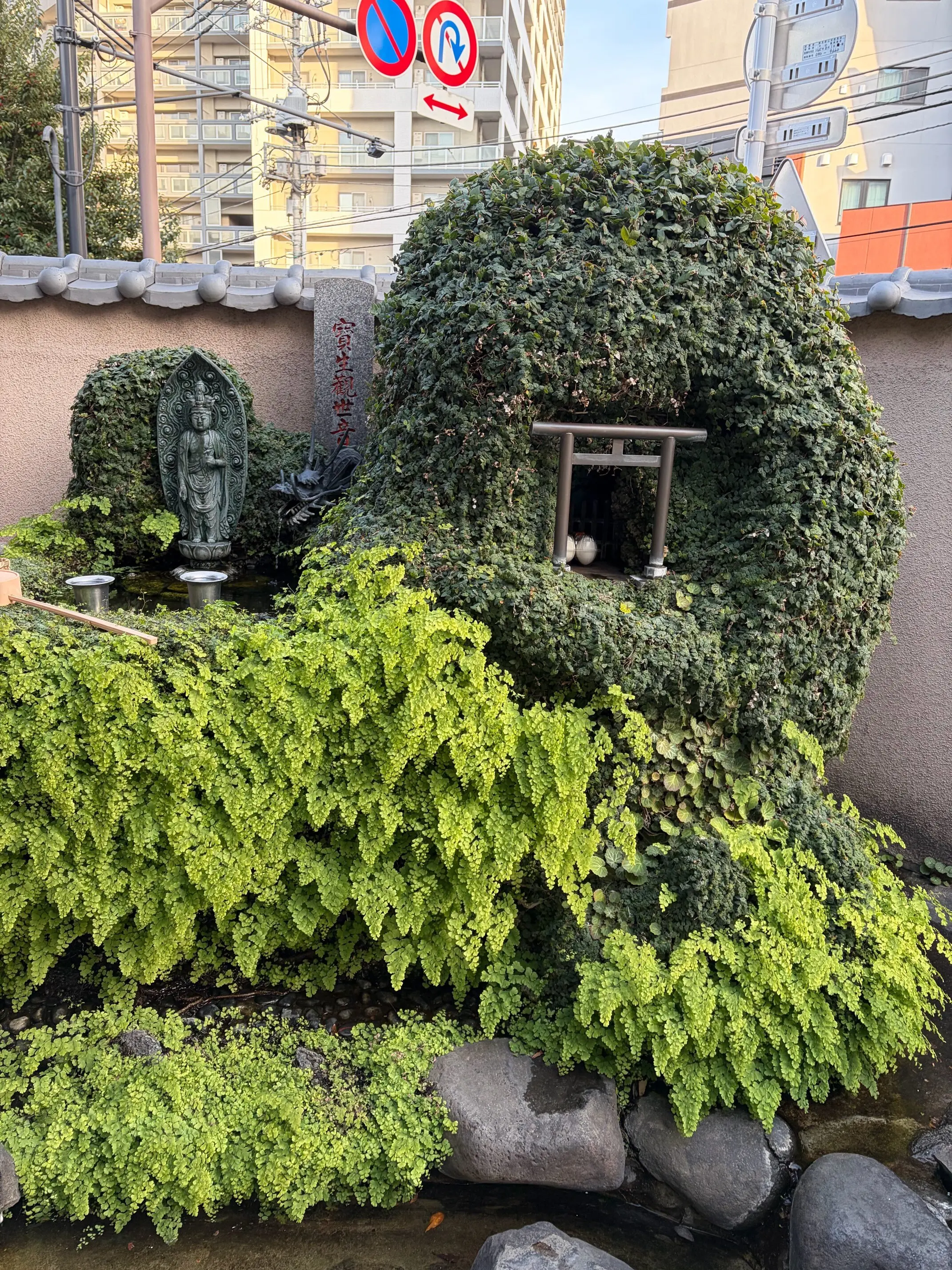 Spicier  神楽坂　御朱印　切り絵御朱印　飛躍の白馬　神楽坂大仏　神楽坂聖天　銭洗い弁財天　大聖歓喜天　神楽坂安養寺　御朱印さんぽ　スパイスチャイ　カレーパン　Spicier  安養寺　カレー　パン