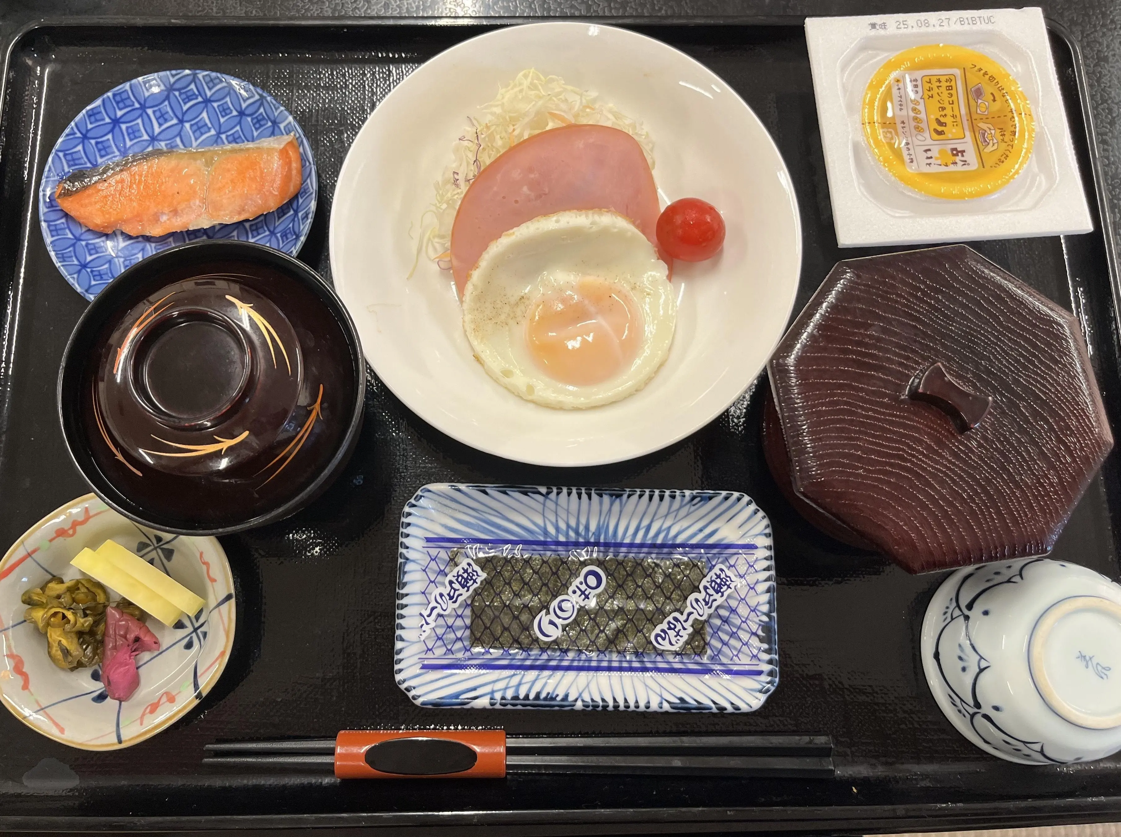 旅館の朝食