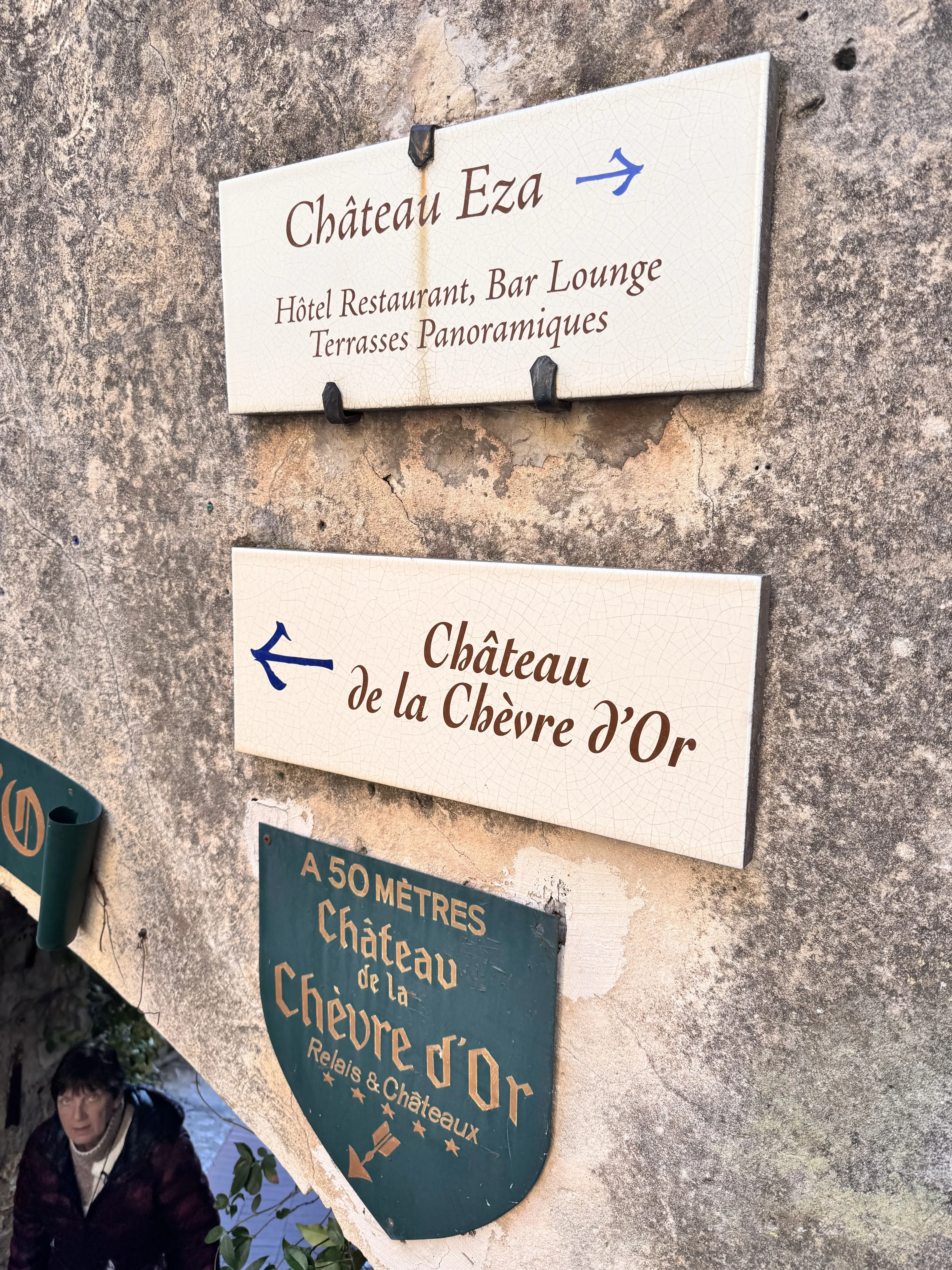 動きやすさと上品さを叶える旅先ランチコーデ🇫🇷話題のフランスエズ村へ_1_5