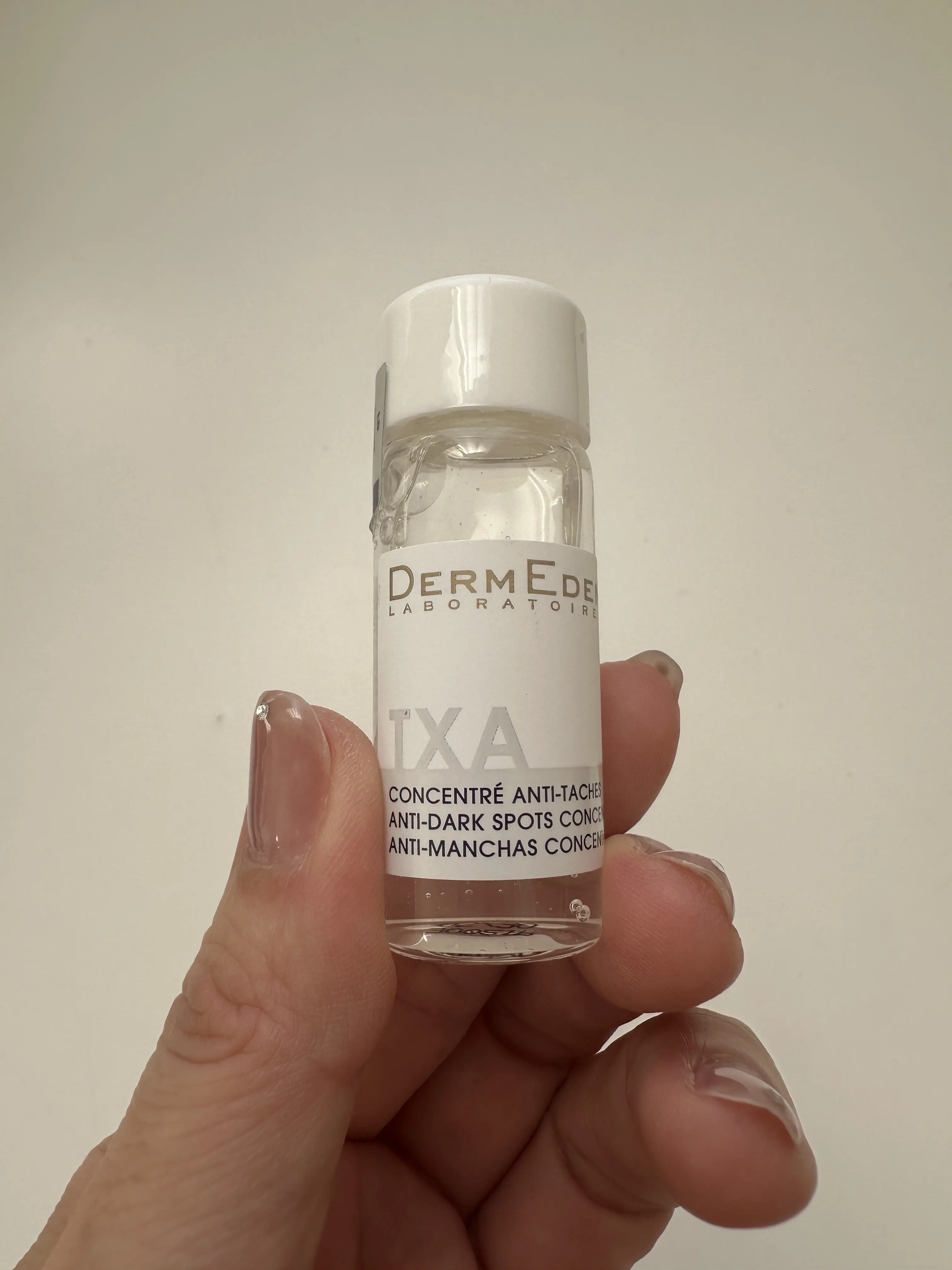 DERMEDEN　肝斑　トラネキサム酸　高配合　美容液