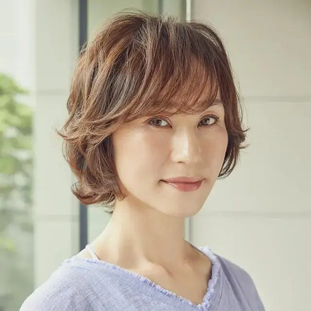 50代の大人かっこいいショートヘア実例14。一気にあか抜けて、若見えとかっこいいを叶える！