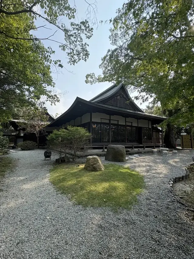 世世カフェ