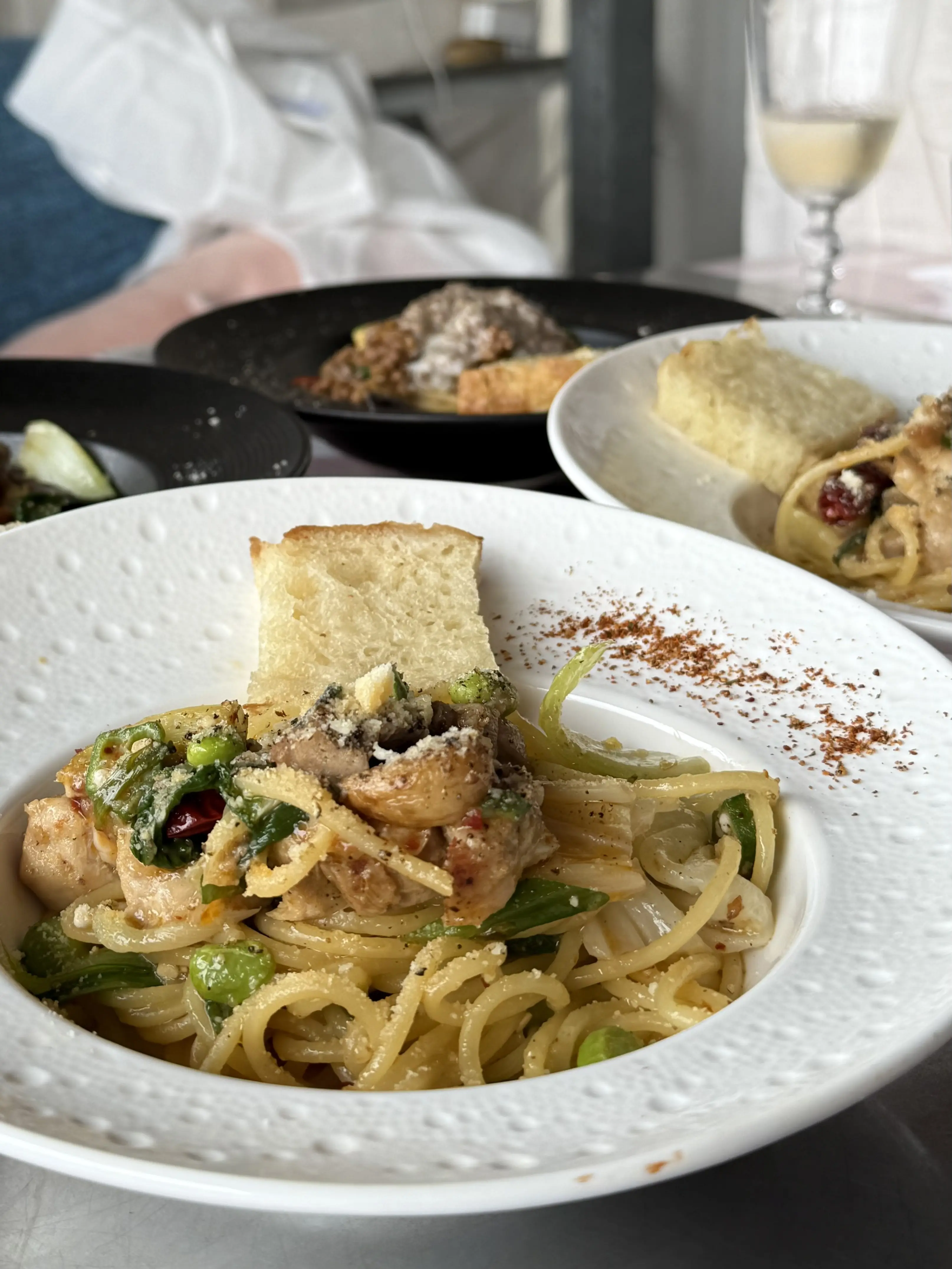 蔵前のイタリアンレストラン　クッチーナクラリオーネポッザ　料理写真