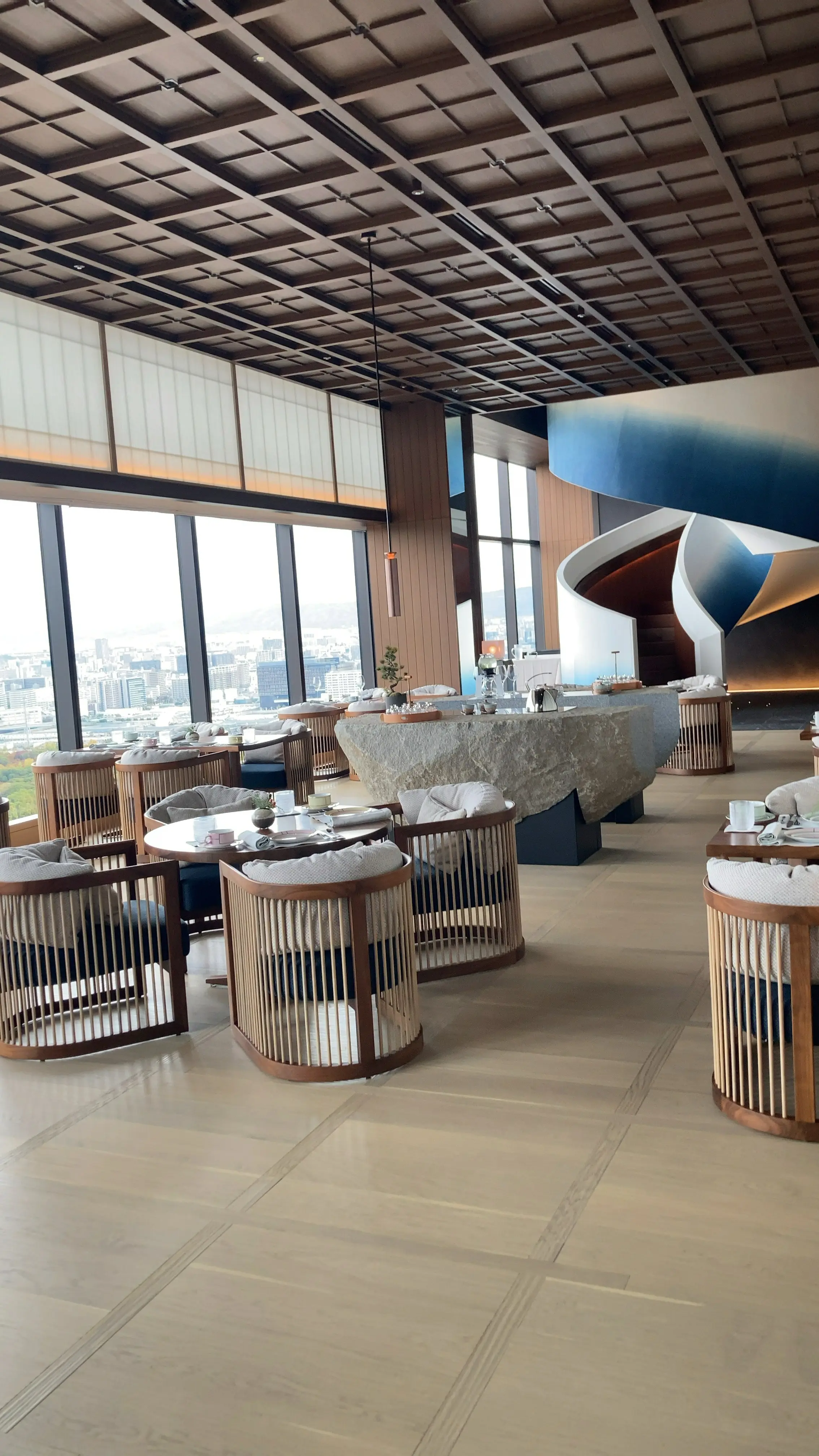 関西Jマダムやっちゃんとラグジュアリーホテル【パティーナ大阪】でヌン活_1_2-1