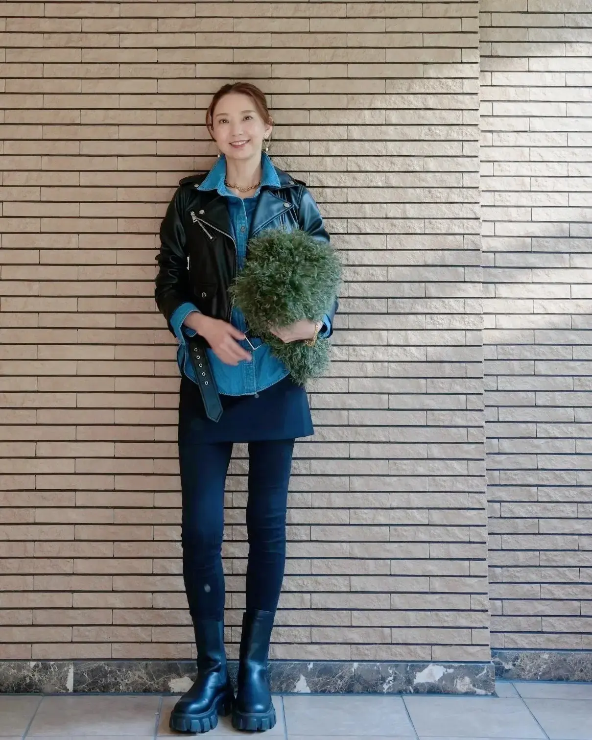 【50代「ユニクロ・GU」秋冬コーデ】あったかパンツやデニムで寒い冬をおしゃれに乗り切る！_1_11