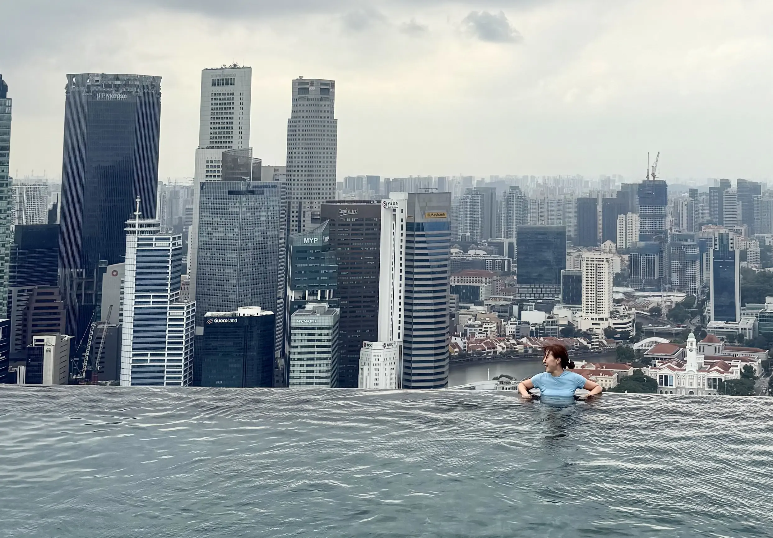 インフィニティプール