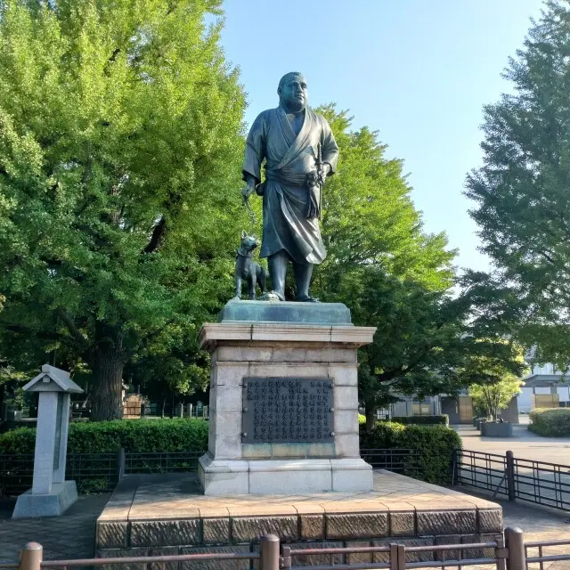 蓮の花　上野恩賜公園　上野弁財天　不忍池　朝活　散策　大黒天堂　西郷隆盛像