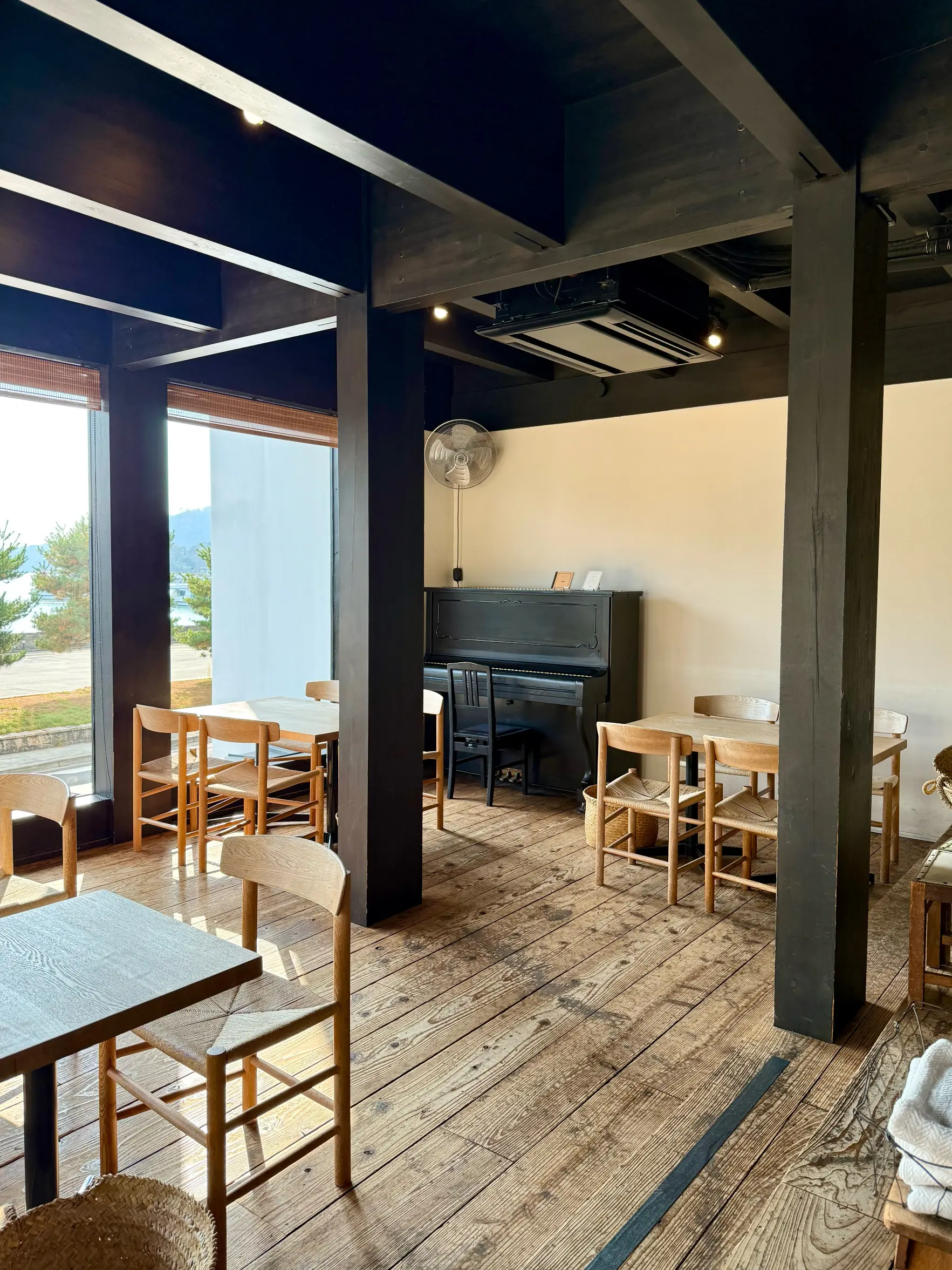 羽織るだけで見た目も気分も華やぐ♪ストールコーディネートで秋のお出かけ_1_28