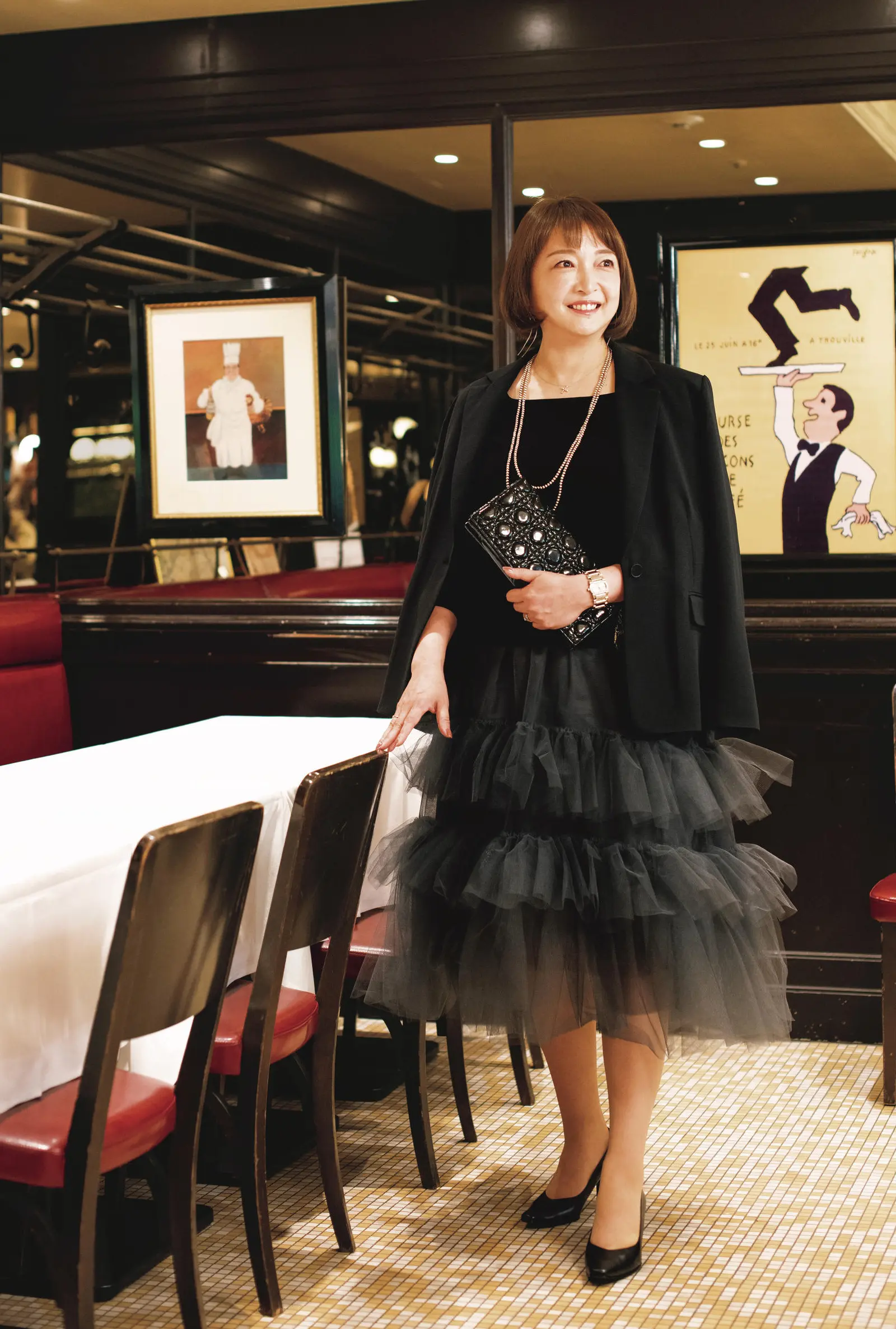 ファッションスナップ　梅澤千佳子さん （エクラ 華組・テレビ局勤務）