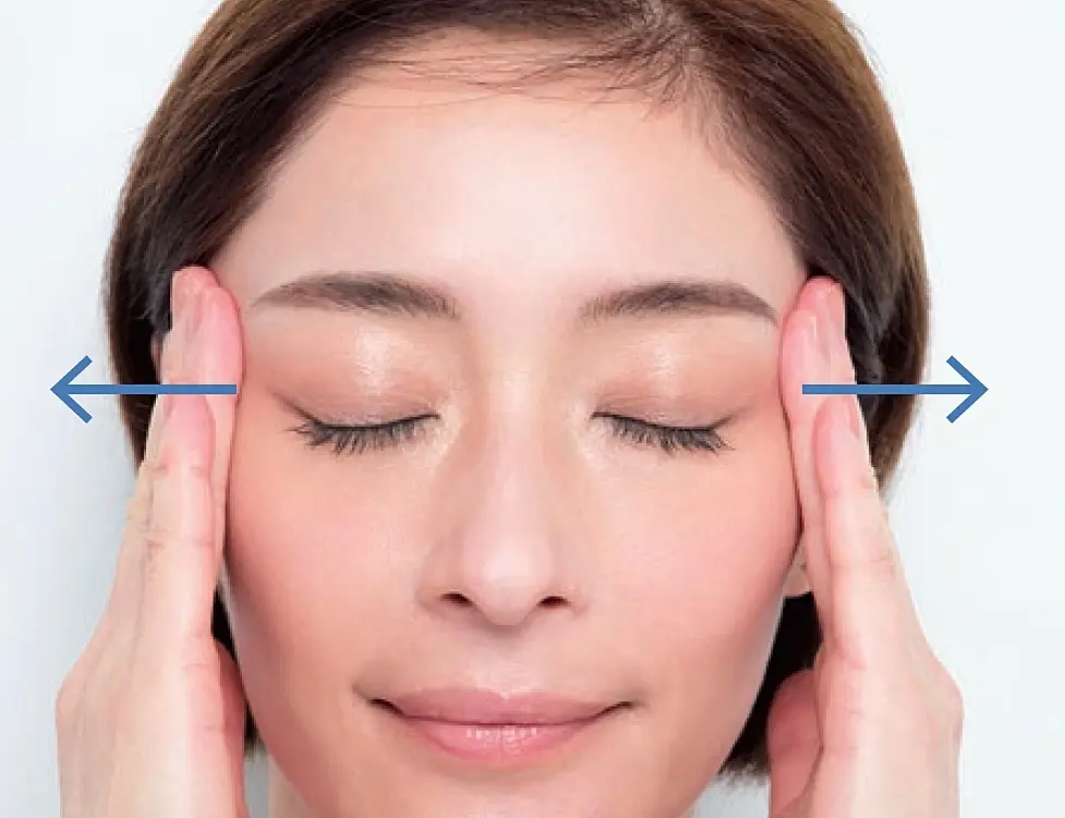 エイジングデザイナー 村木宏衣さん 開閉トレーニング アイケア　ストレッチ　STEP2