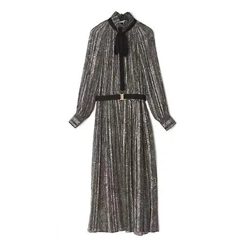 【50代 週末コーデ】新年の集まりに！ラメとプリーツで叶える、華やぎスタイル＃Jマダムのおしゃれ_1_2