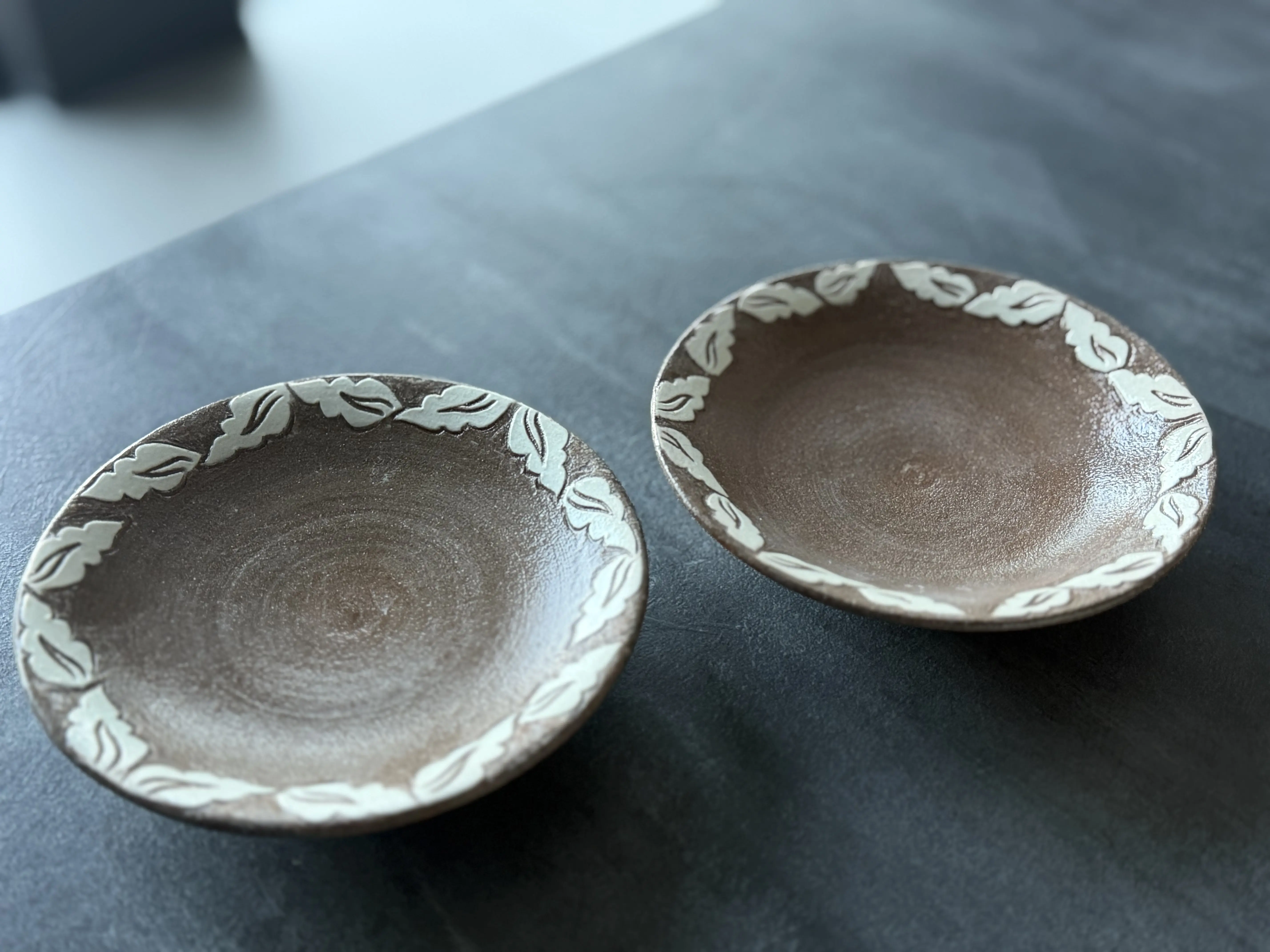 宮古島旅で見つけた「色と歴史」の出会い -金城陶芸_1_2