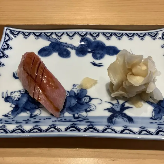 大人気寿司店の個室カウンター_1_7
