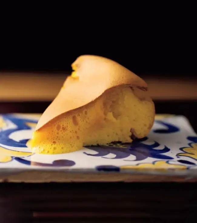 卵のかわりのカステラのルーツ「パォンデロー」　