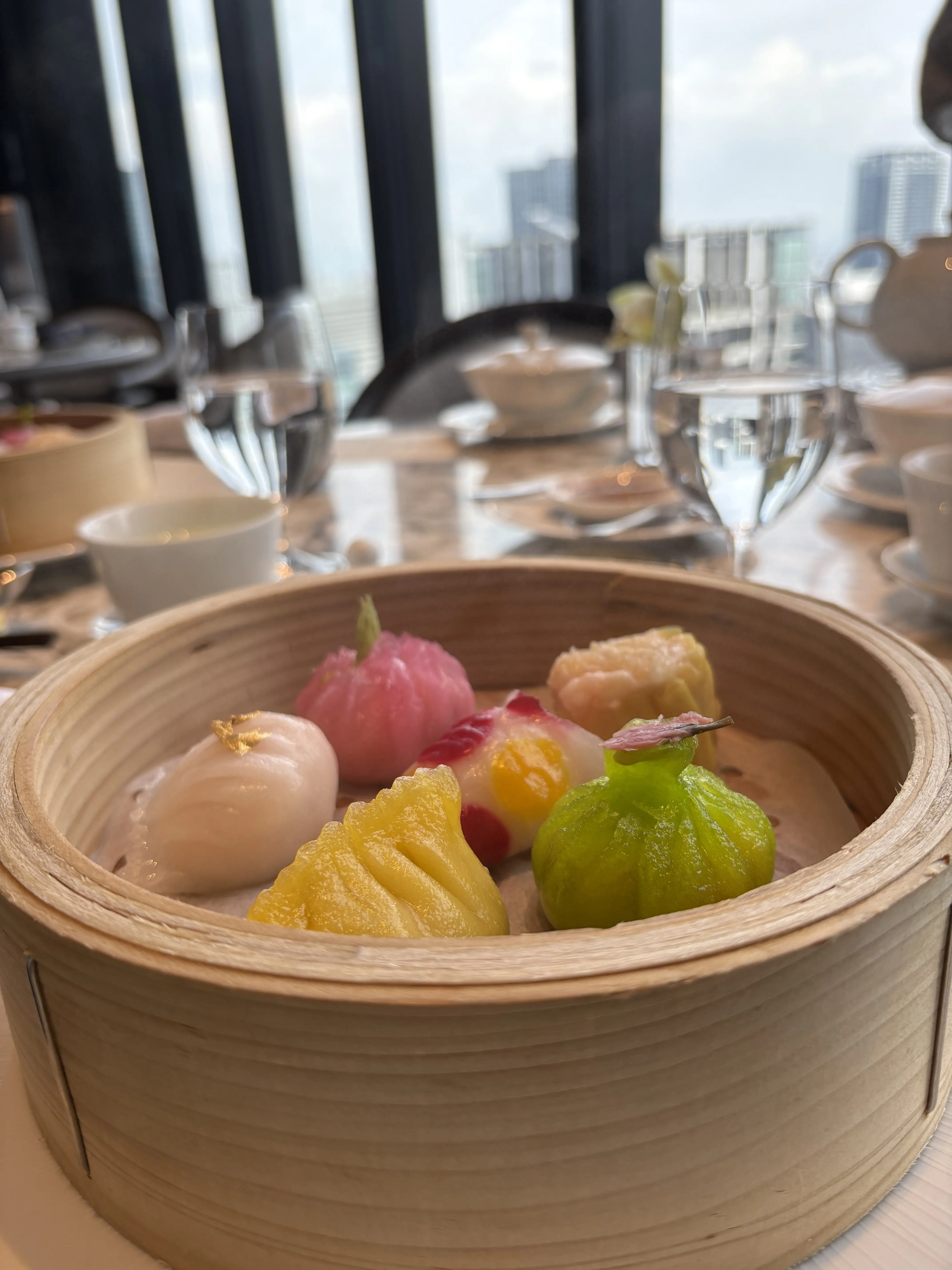 フォーシーズンズホテル大阪 37階の広東料理「江南春（ジャンナンチュン）」でのランチ_1_6