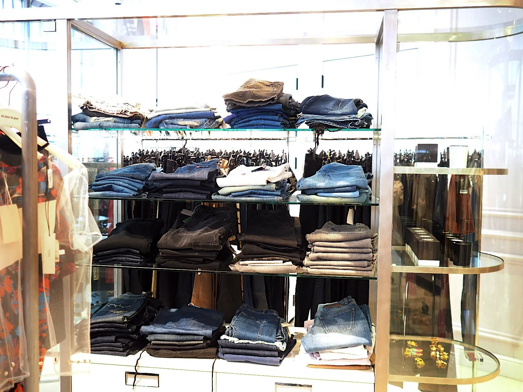 購入品が90%オフ! 名古屋のラグジュアリーセレクト店でショッピング_1_13