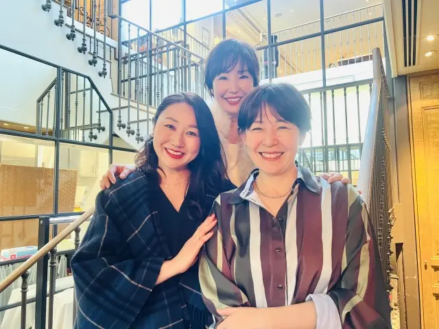 ソワレ・ドゥ・エクラへ向かう、特別な一日のはじまり_1_11